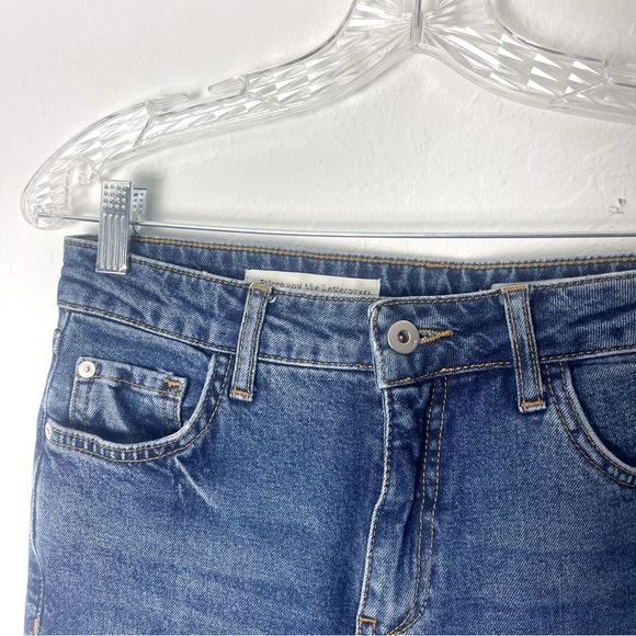 ANTHROPOLOGIE Pilcro Hi Rise Flared Crop Floral Embroidered Blue Jeans Boho 26 - Picture 9 of 9